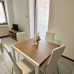 Apartamento Sela House - Peaceful Oasis Between And Mountains Lecco