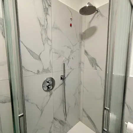 公寓 Sela House - Oasi Di Tranquillita Tra E Montagna A *